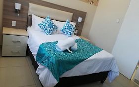 Tudor House Hotel